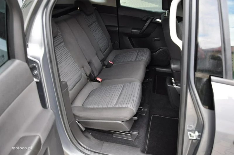 Opel Meriva B 25