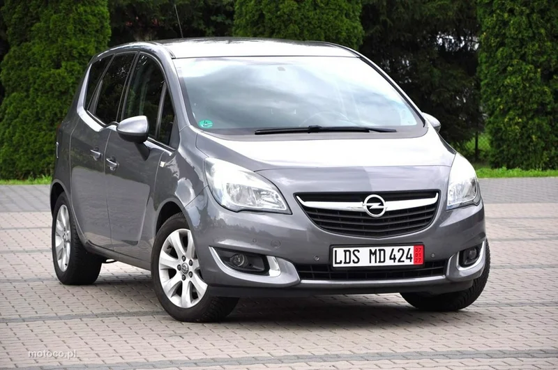 Opel Meriva B 8