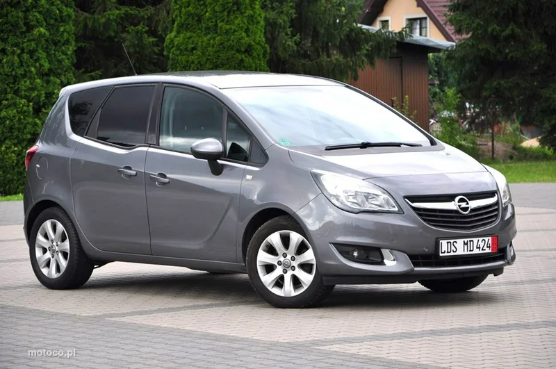 Opel Meriva B 9