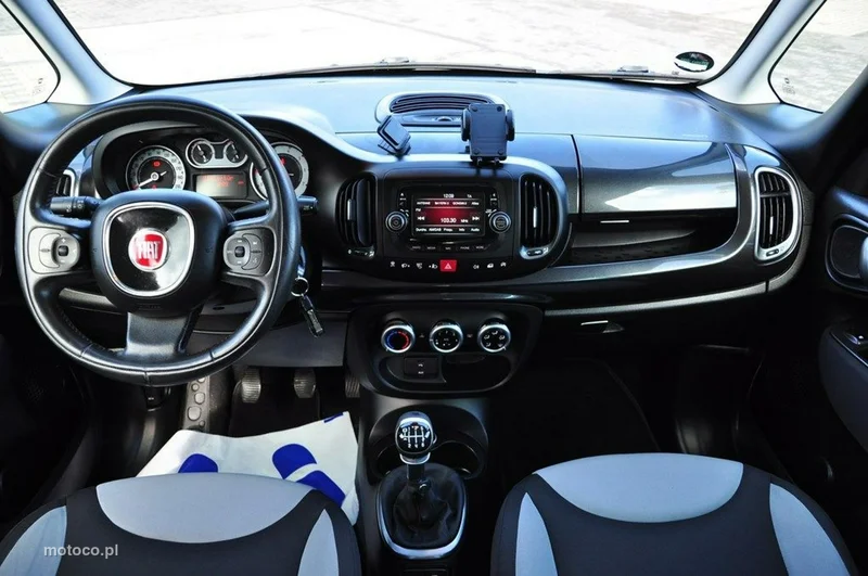 Fiat 500L 32
