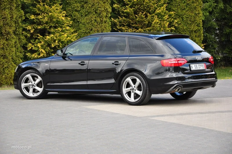 Audi A4 B8 21