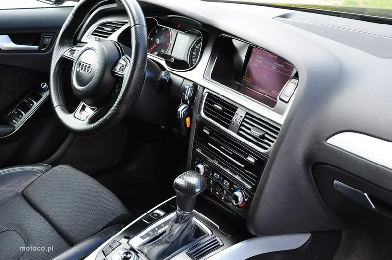 Audi A4 B8 27