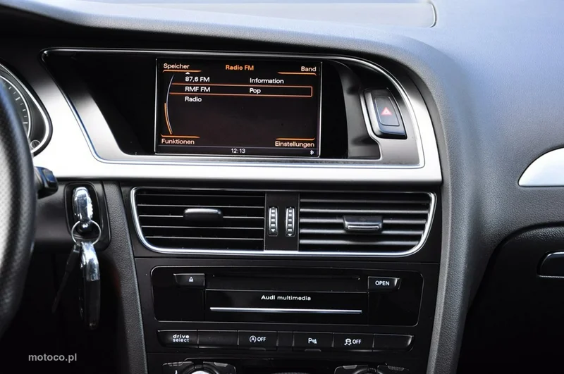 Audi A4 B8 32