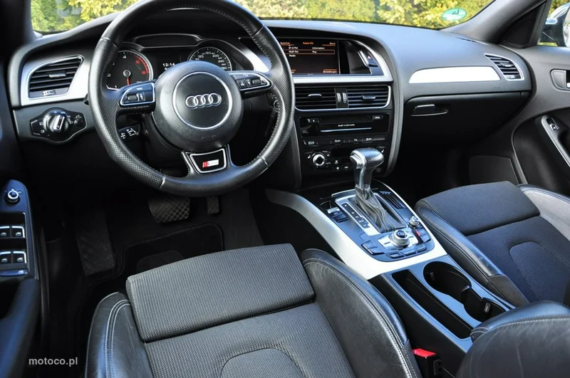 Audi A4 B8 34