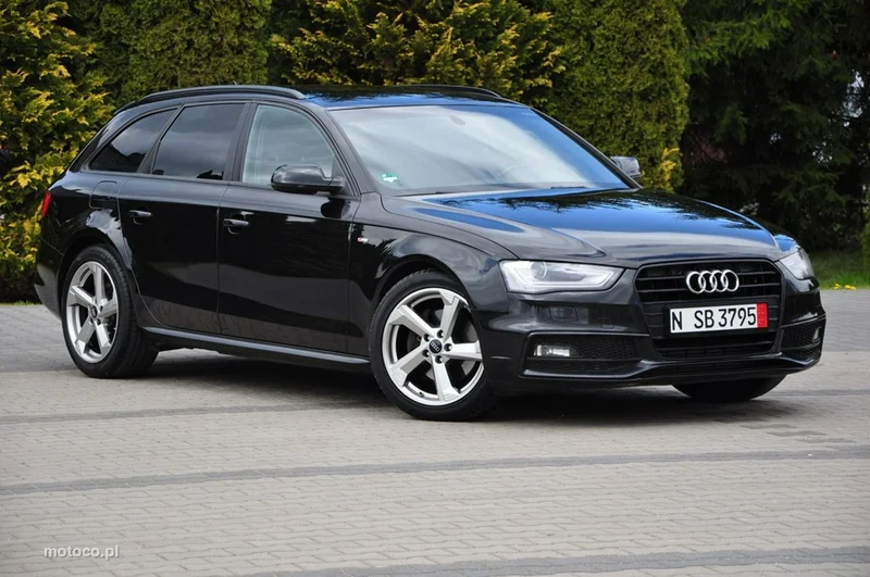 Audi A4 B8 9