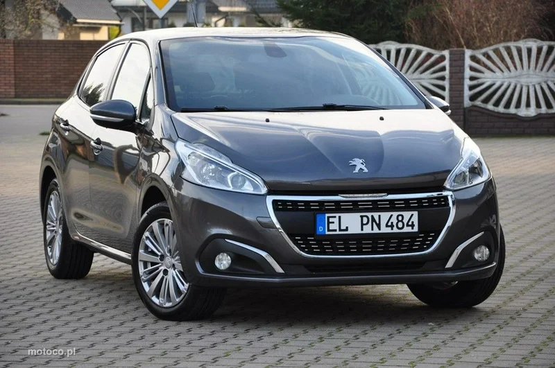 Peugeot 208 17