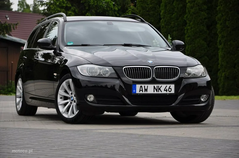 BMW Seria 3 E90 325 11