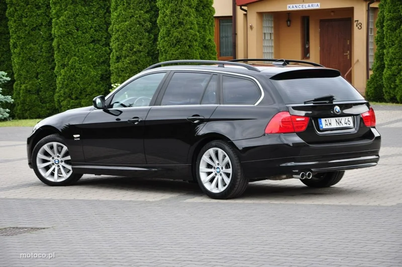 BMW Seria 3 E90 325 14