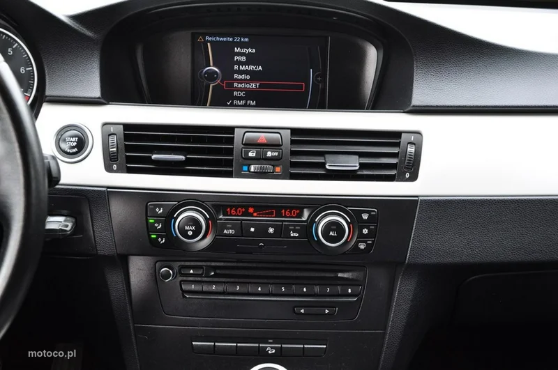 BMW Seria 3 E90 325 30