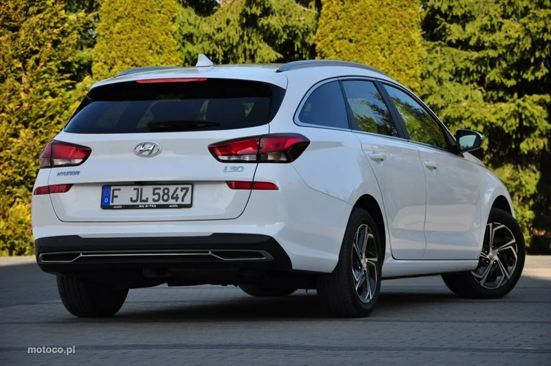 Hyundai i30 16