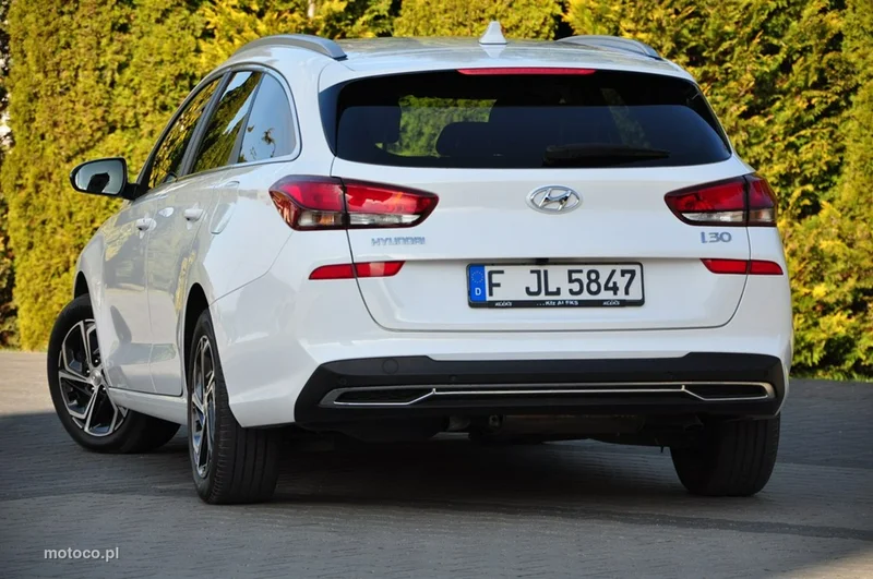 Hyundai i30 19