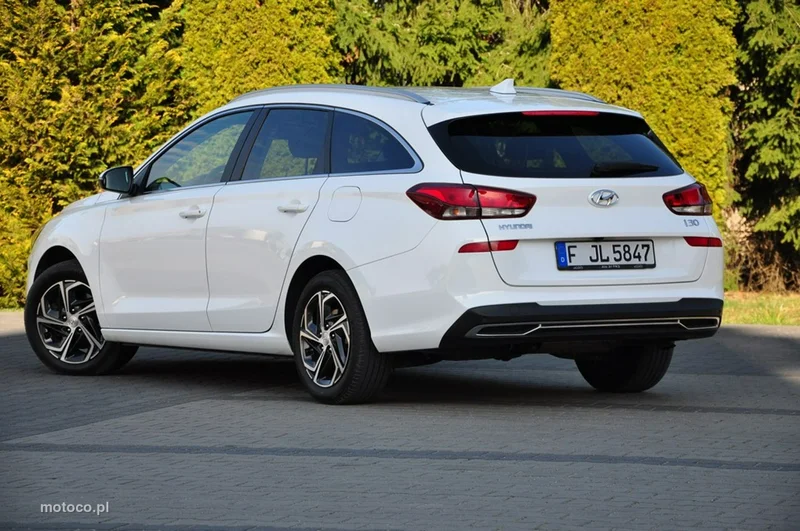 Hyundai i30 20