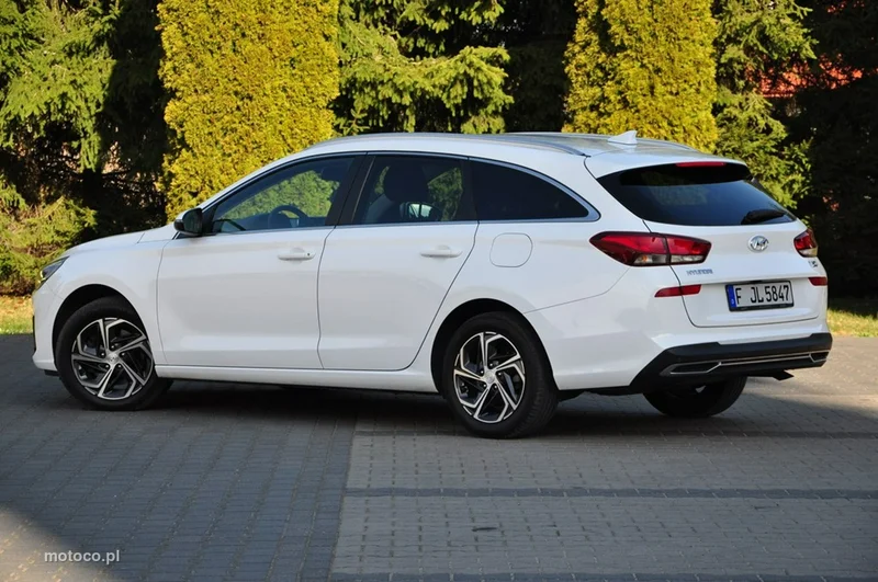 Hyundai i30 21