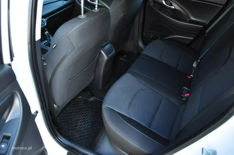 Hyundai i30 24