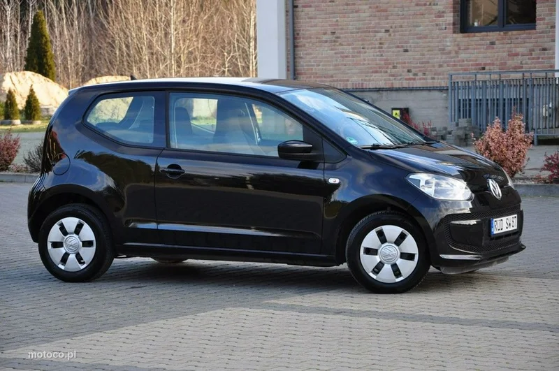 Volkswagen up! 12