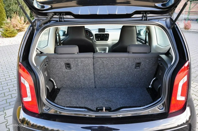 Volkswagen up! 28
