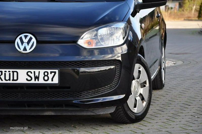 Volkswagen up! 8