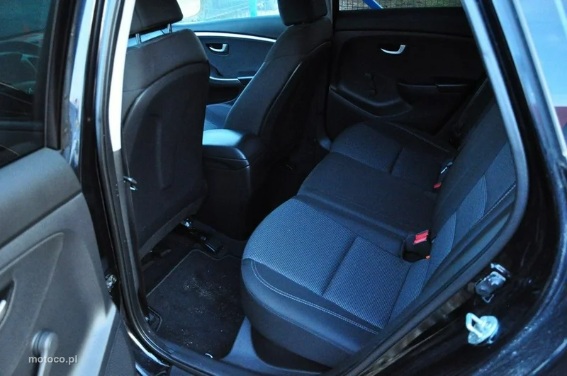 Hyundai i30 28