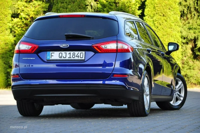 Ford Mondeo V 17