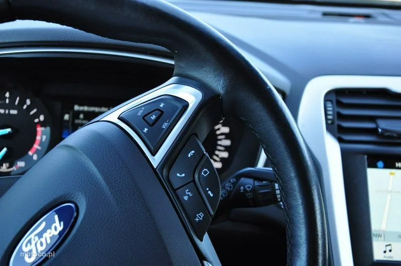Ford Mondeo V 37
