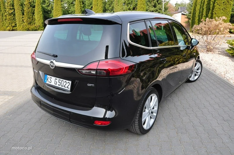 Opel Zafira C Tourer 18