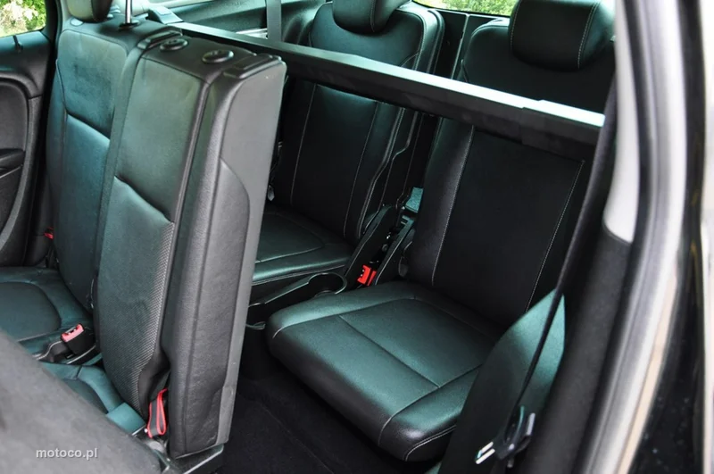Opel Zafira C Tourer 25
