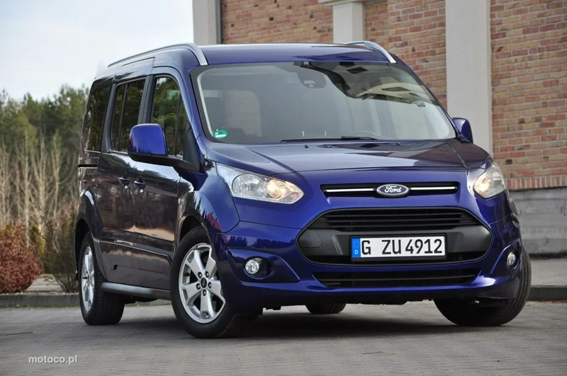 Ford Tourneo Connect 11