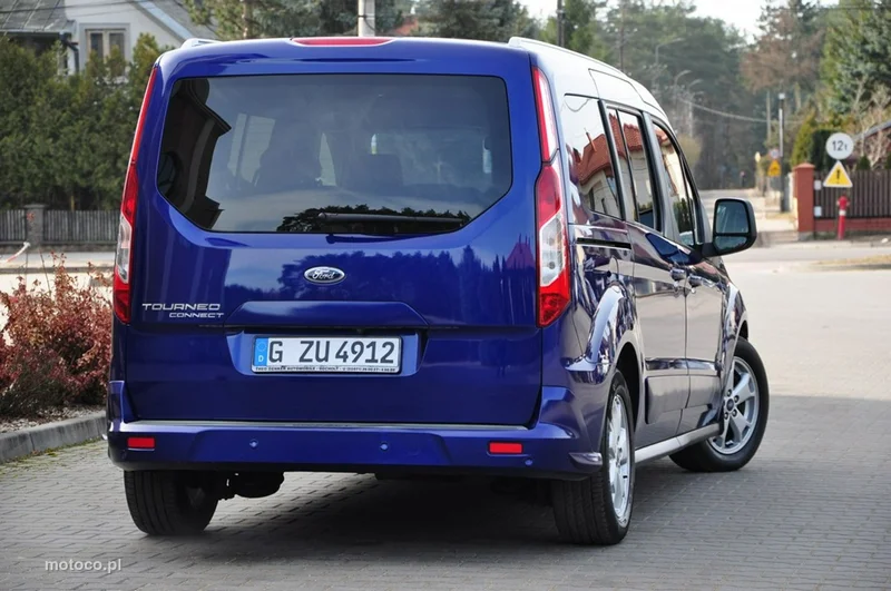 Ford Tourneo Connect 13