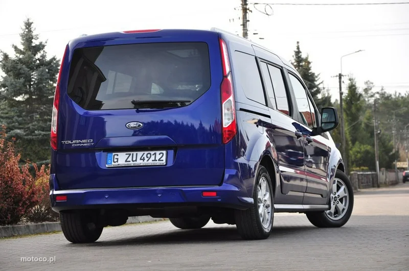 Ford Tourneo Connect 16