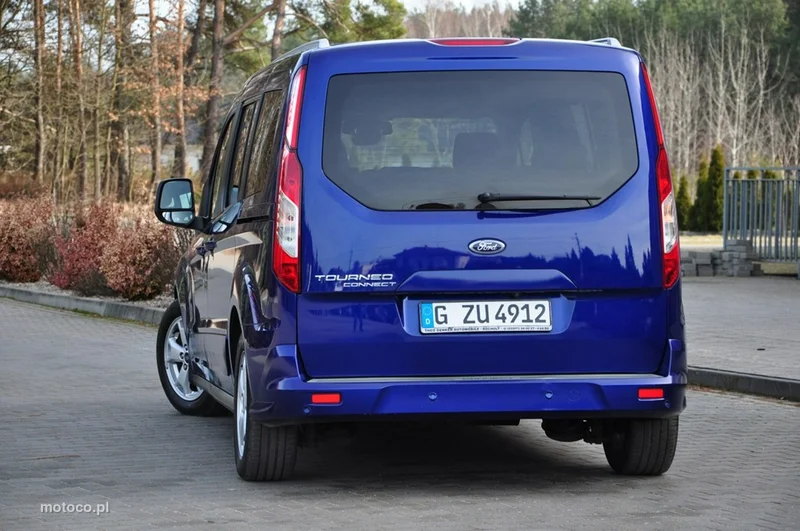 Ford Tourneo Connect 19