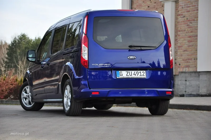 Ford Tourneo Connect 22