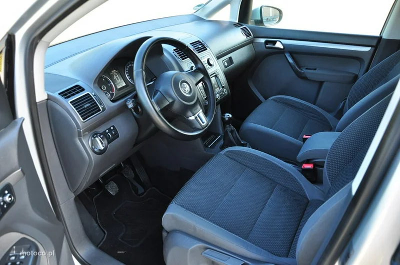 Volkswagen Touran 1T 29