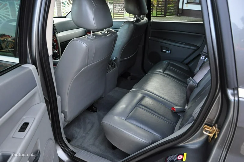 Jeep Grand Cherokee 26