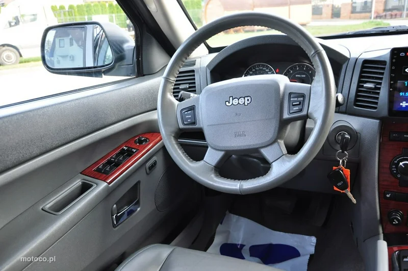 Jeep Grand Cherokee 34