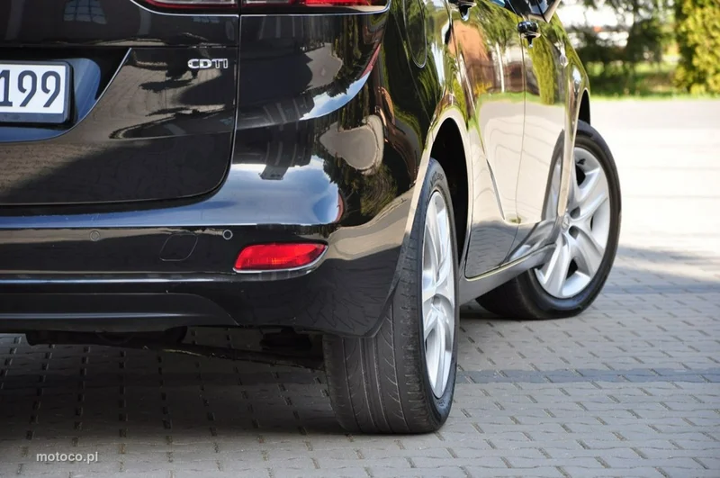 Opel Zafira C Tourer 17