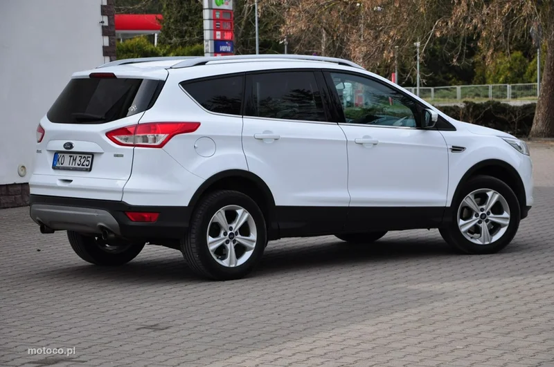 Ford Kuga II 11