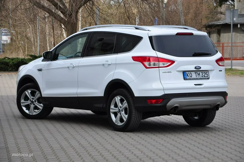 Ford Kuga II 22