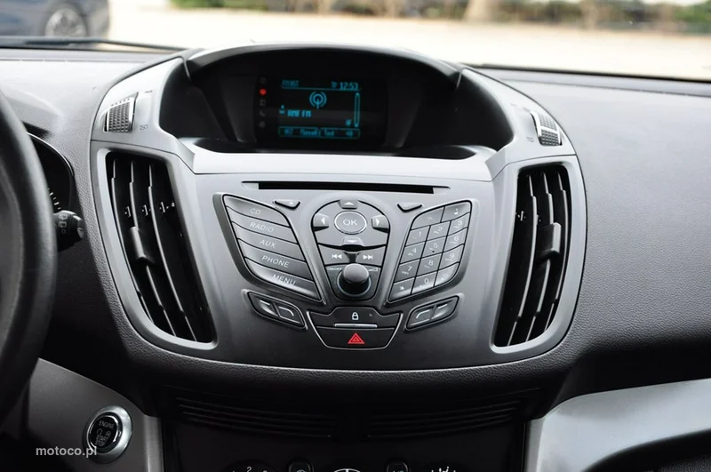 Ford Kuga II 34
