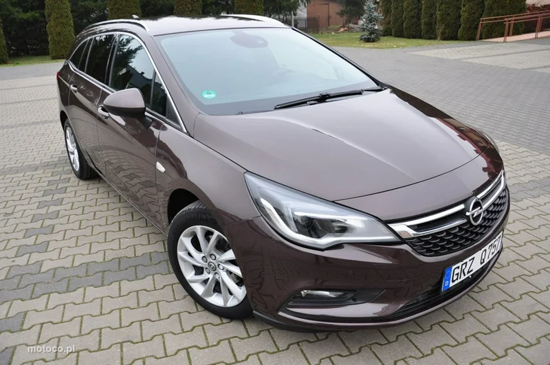 Opel Astra K 12