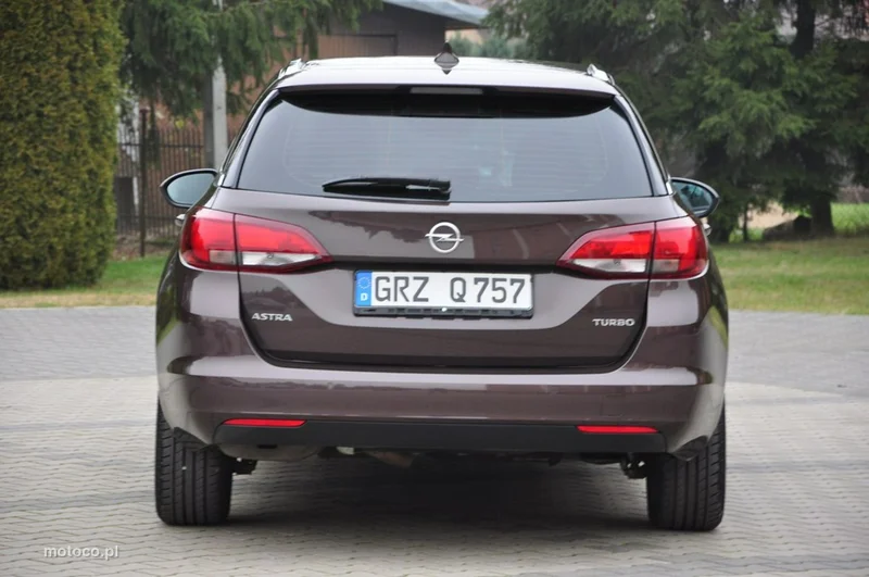 Opel Astra K 13