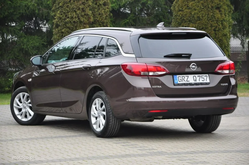 Opel Astra K 21
