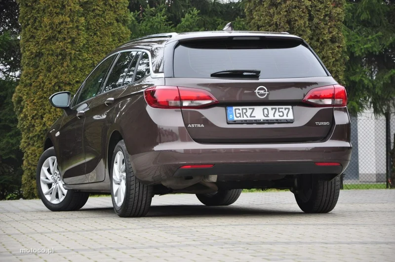 Opel Astra K 23