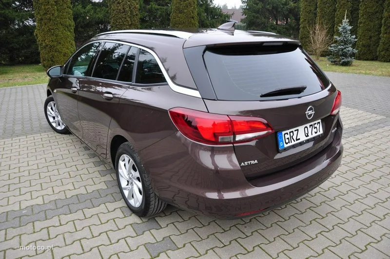 Opel Astra K 24