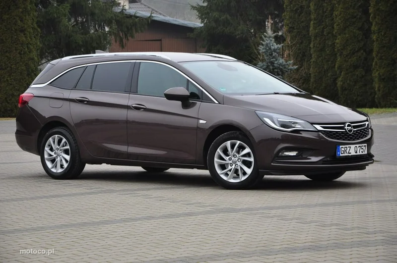 Opel Astra K 10