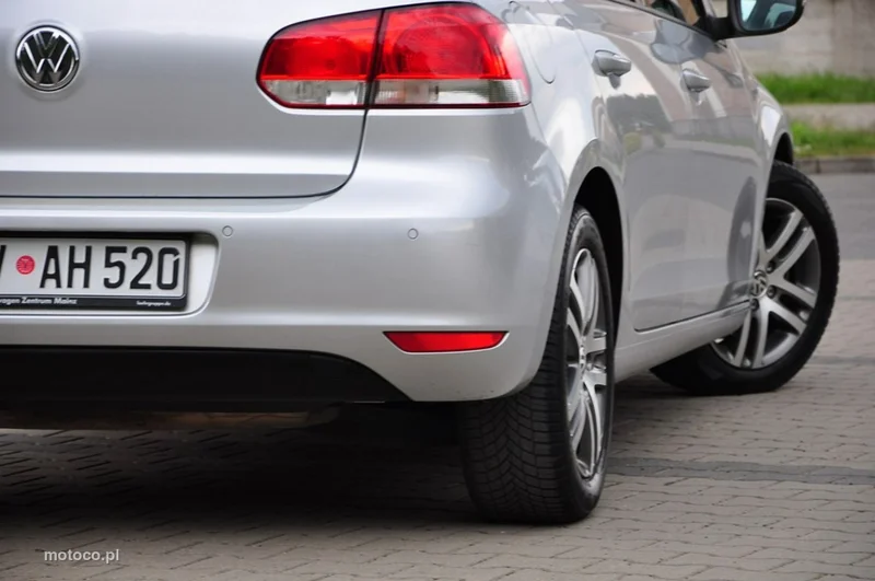 Volkswagen Golf VI 17