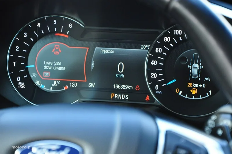 Ford S-Max II 36