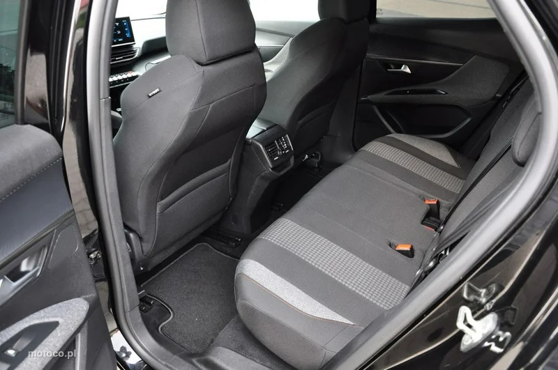 Peugeot 3008 24