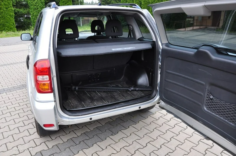 Toyota RAV 4 XA30 25
