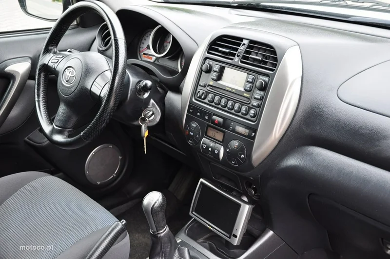 Toyota RAV 4 XA30 27