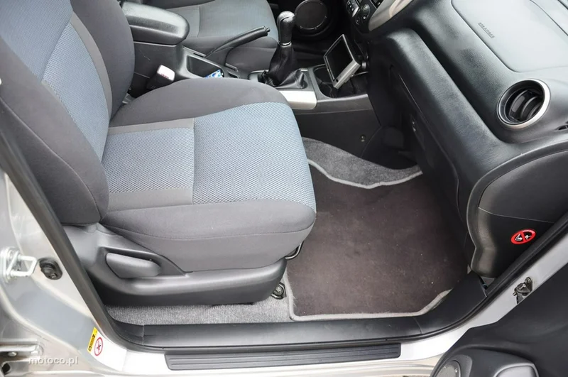 Toyota RAV 4 XA30 28